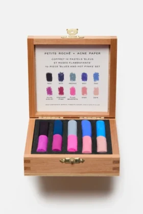 Acne Paper pastel crayons