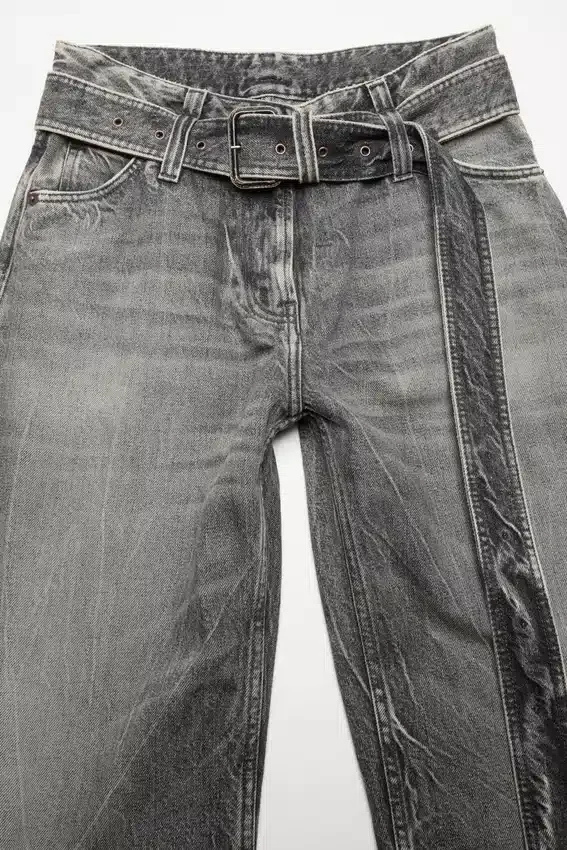 Belted jeans - Relaxed fit
