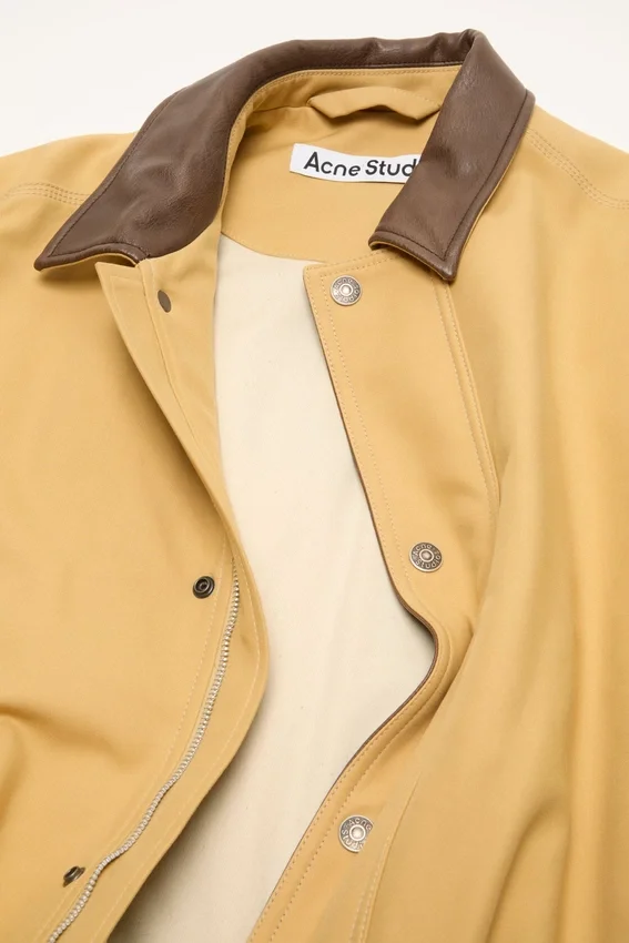 Bomber with faux leather collar