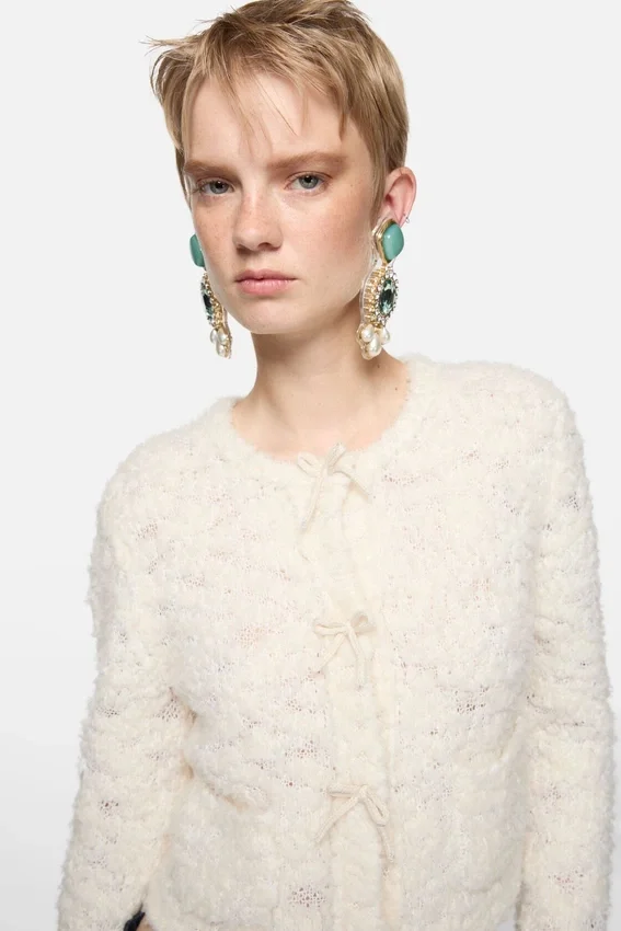 Bow wool cardigan