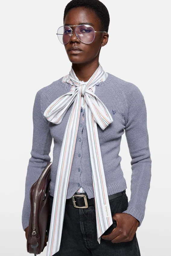 Button-up cardigan