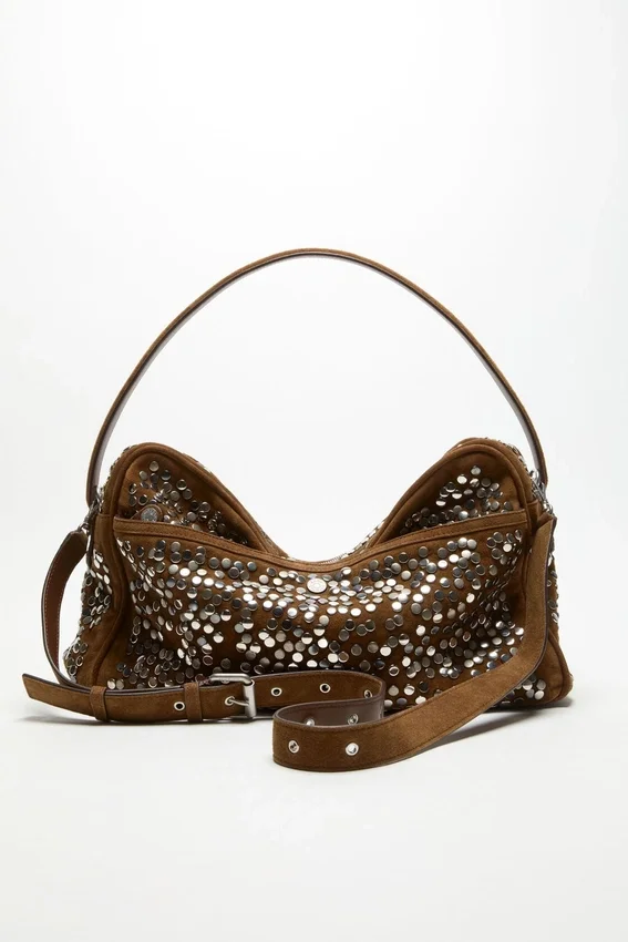 Camero Camera bag with rivets