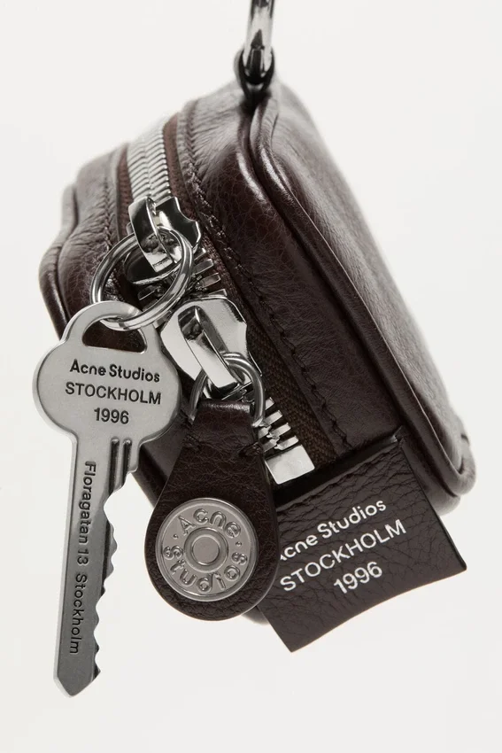 Camero Clip