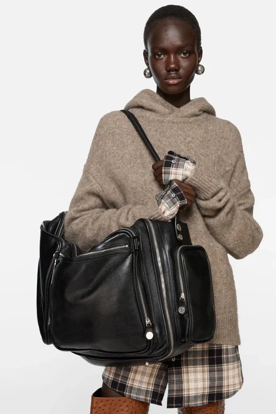 Camero Hotel shoulder bag