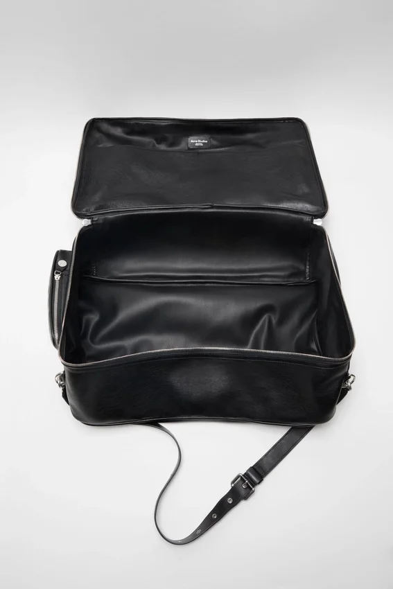 Camero Hotel shoulder bag