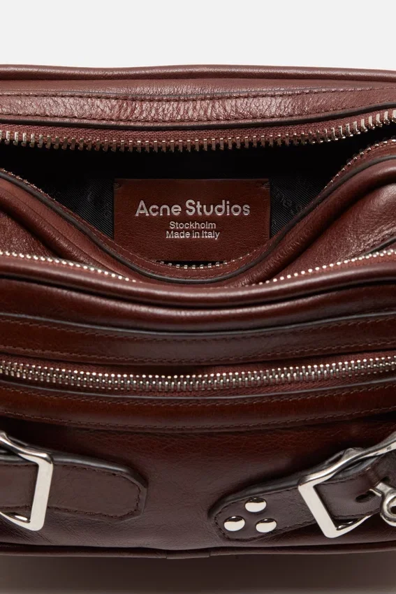 Camero kit crossbody with belts