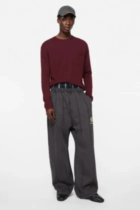 Cashmere sweater