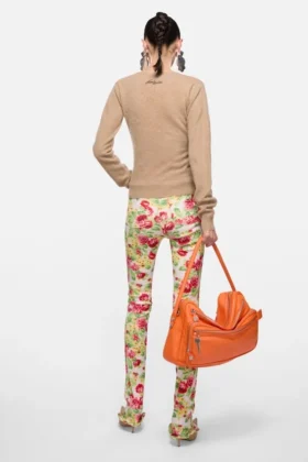 Cashmere sweater