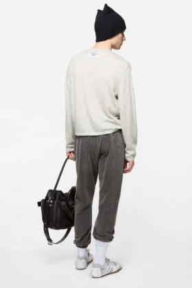 Cashmere sweater