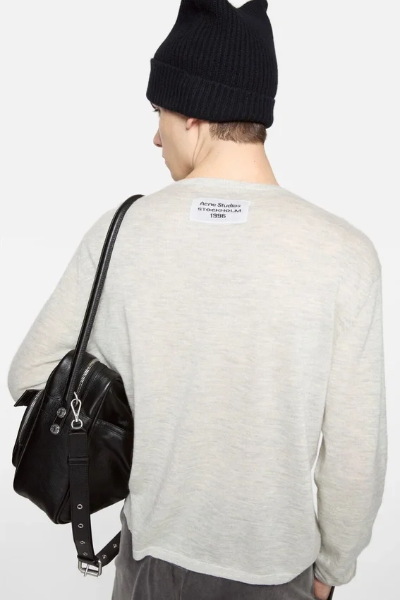 Cashmere sweater