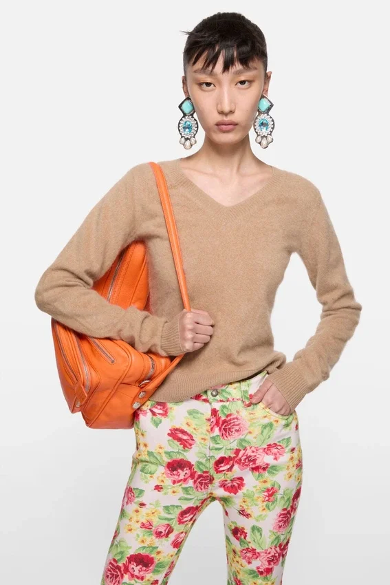 Cashmere sweater
