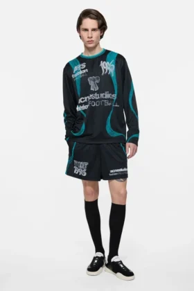 Casual graphic shorts