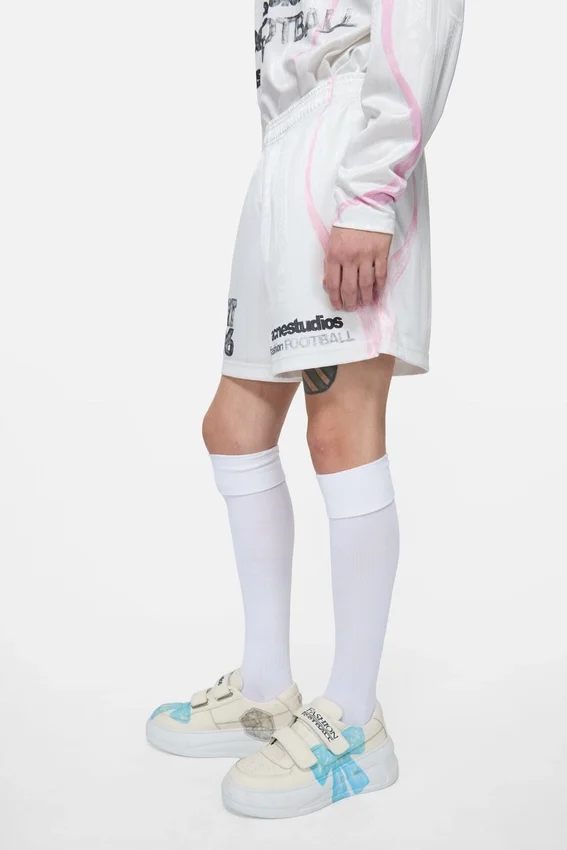 Casual graphic shorts