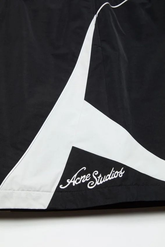 Casual technical shorts