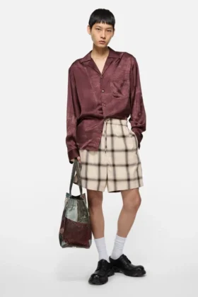 Check shorts