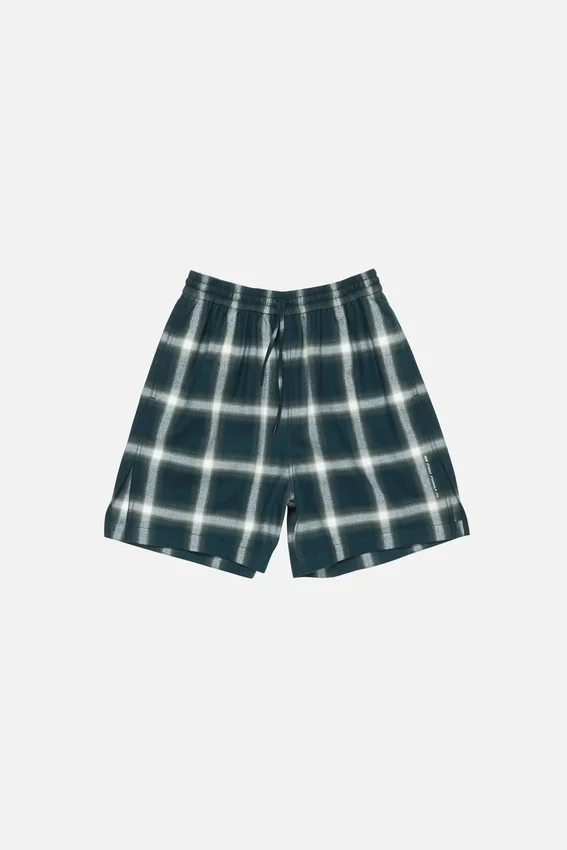 Check shorts
