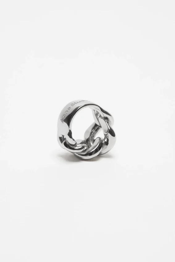 Chunky chain ring