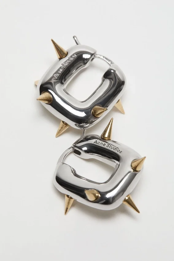Chunky loop earrings
