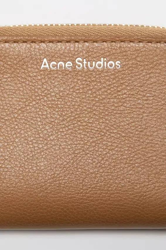 Compact Zip Wallet