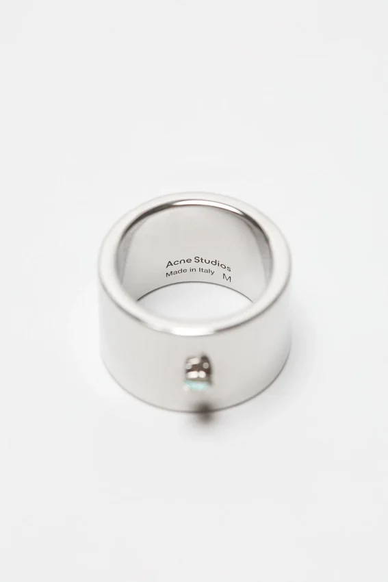 Crystal ring