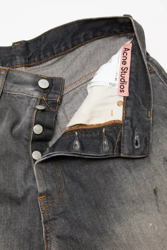 Denim shorts - loose fit