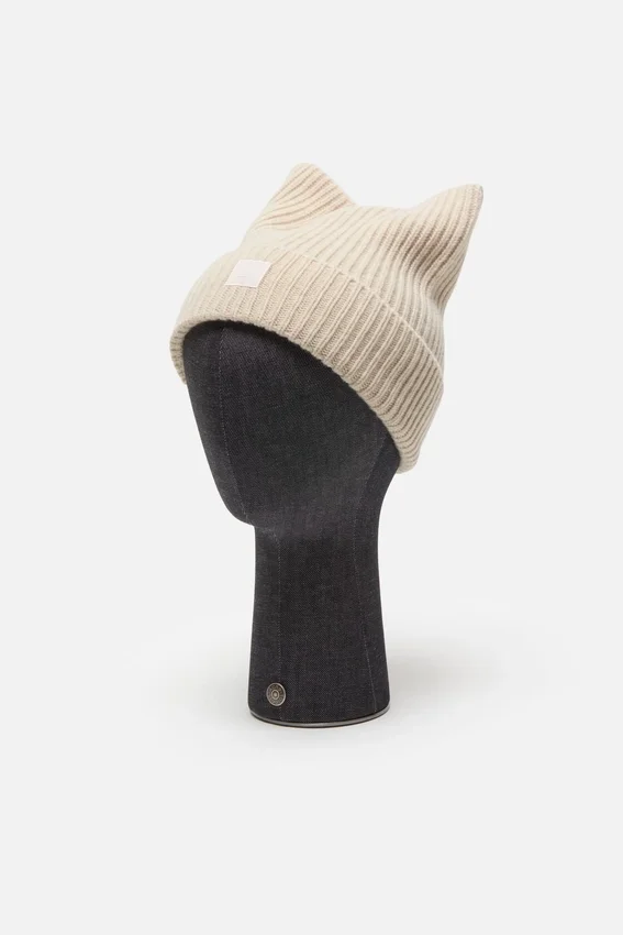 Face logo square beanie