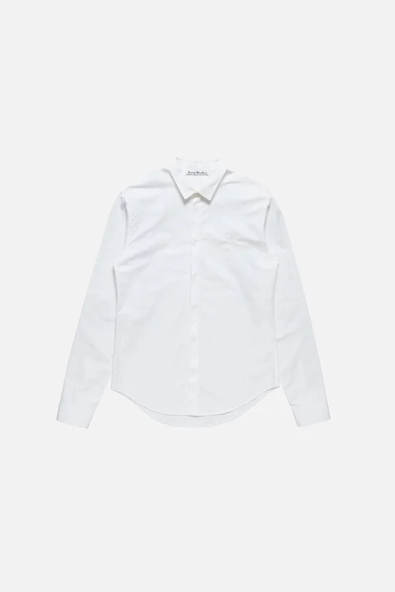 Fitted button-up shirt