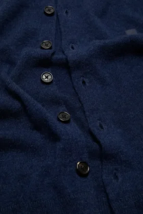 Fitted cardigan – yak wool