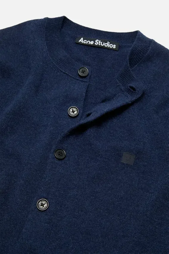 Fitted cardigan - yak wool