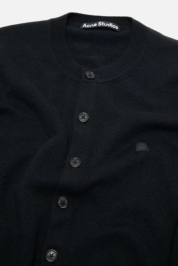 Fitted cardigan - yak wool
