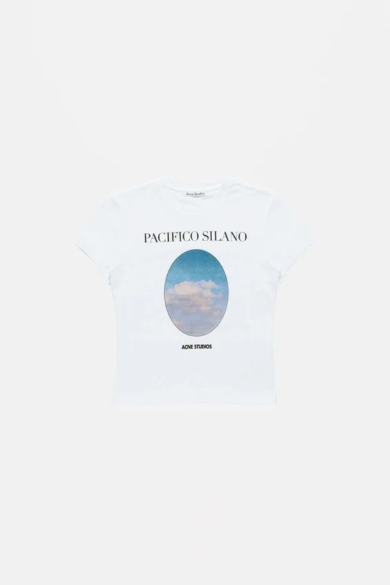 Fitted graphic t-shirt