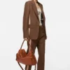Fitted suit jacket