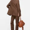 Fitted suit jacket