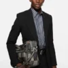 Fitted suit jacket