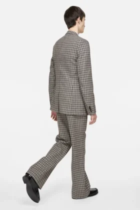 Fitted wool suit jacket