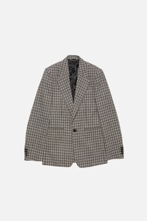 Fitted wool suit jacket