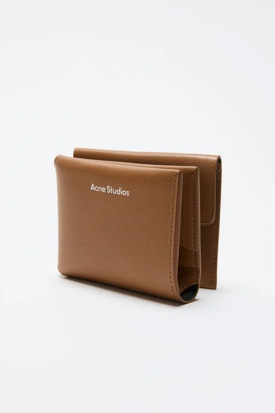 Fold wallet