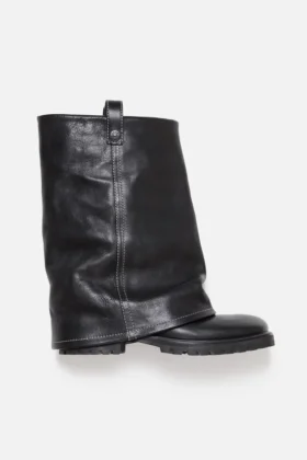 Folded leather boot