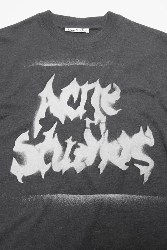 Gothic logo t-shirt
