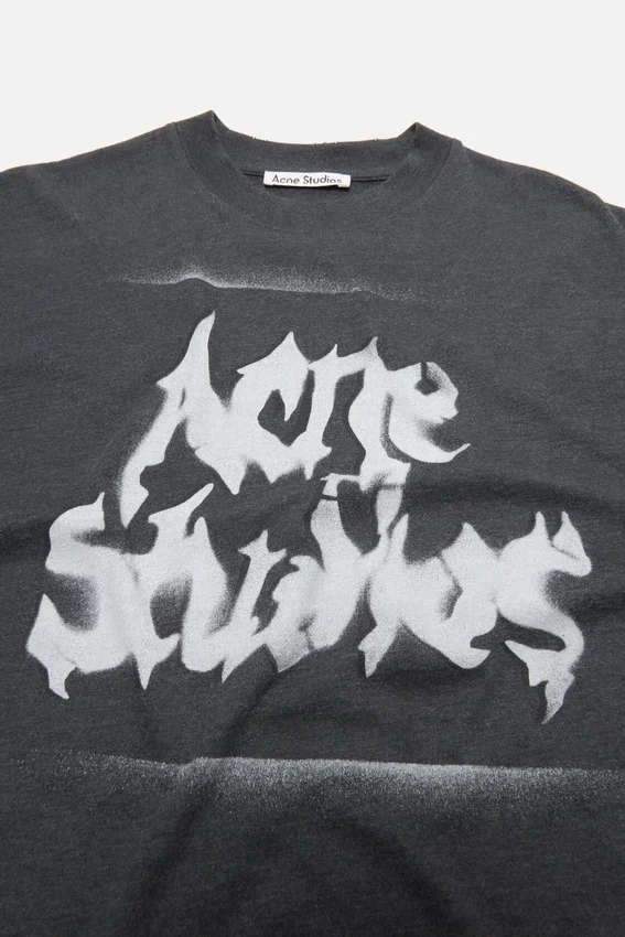 Gothic logo t-shirt