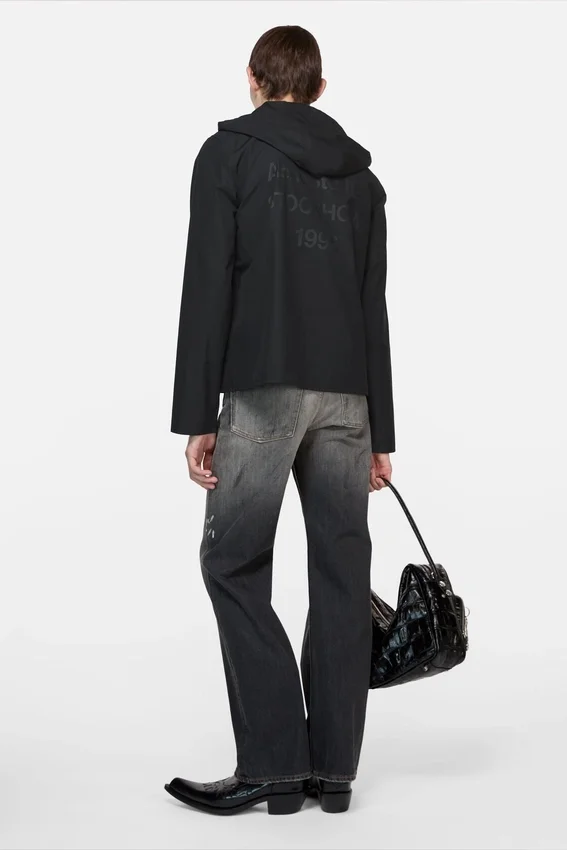 Hooded shirt