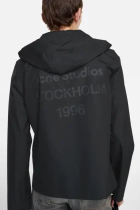 Hooded shirt