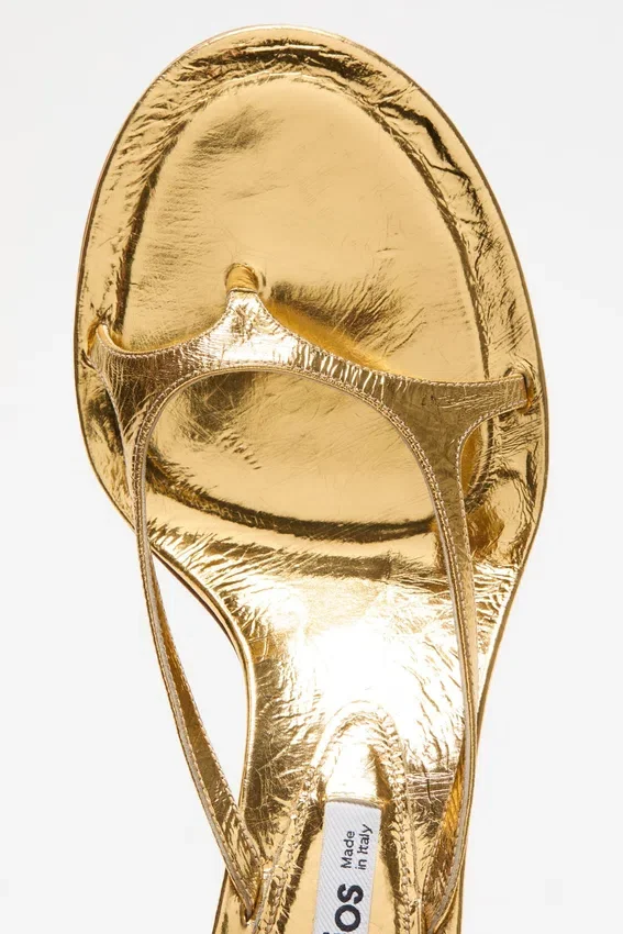 Kitten heel sandals