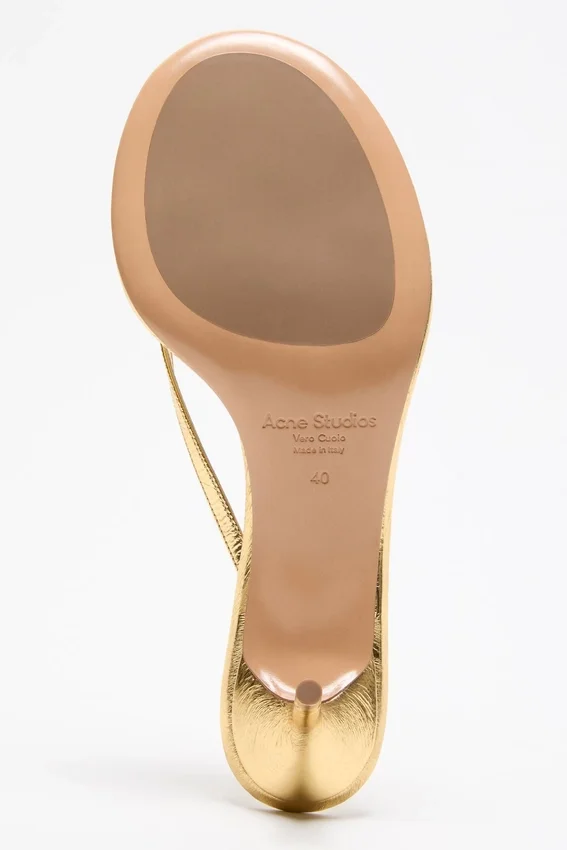 Kitten heel sandals