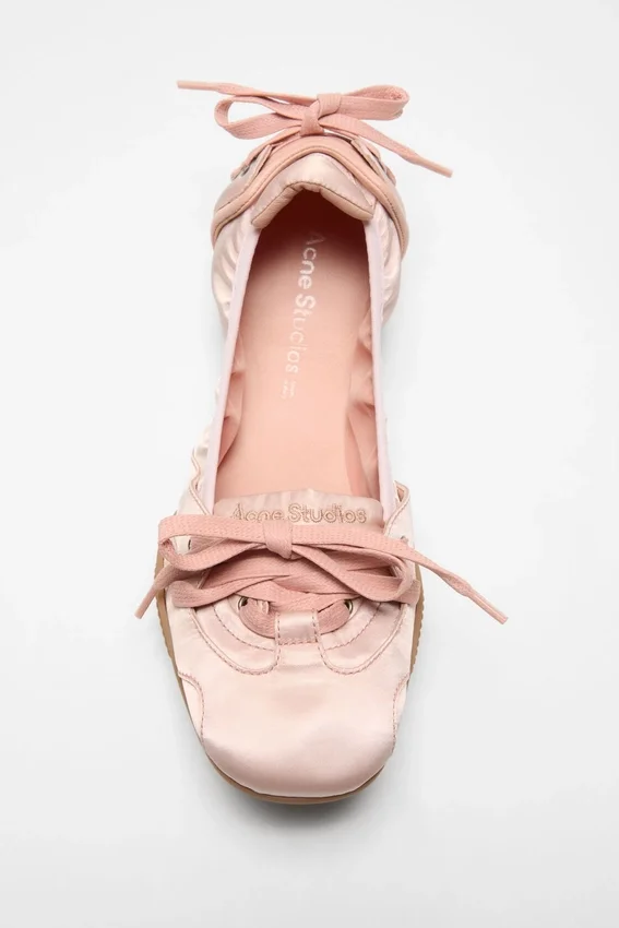 Lace-up satin shoes