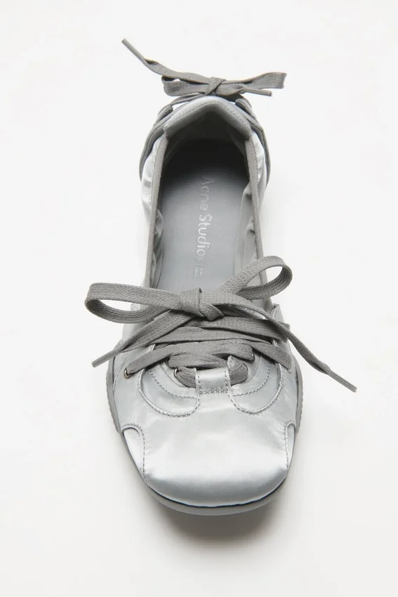 Lace-up satin shoes