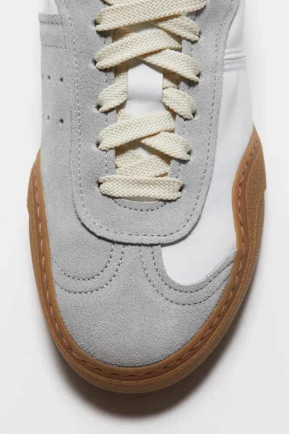 Lace-up sneakers