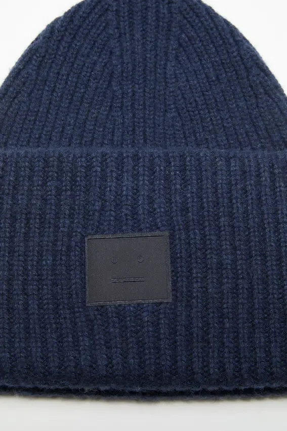 Large face logo beanie - Yak