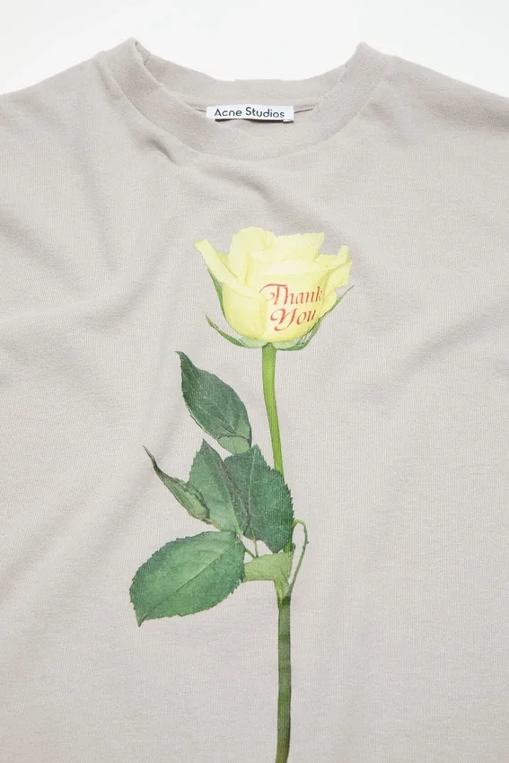 Layered graphic t-shirt