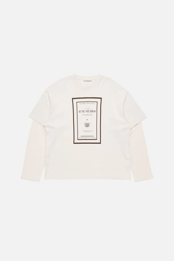 Layered graphic t-shirt